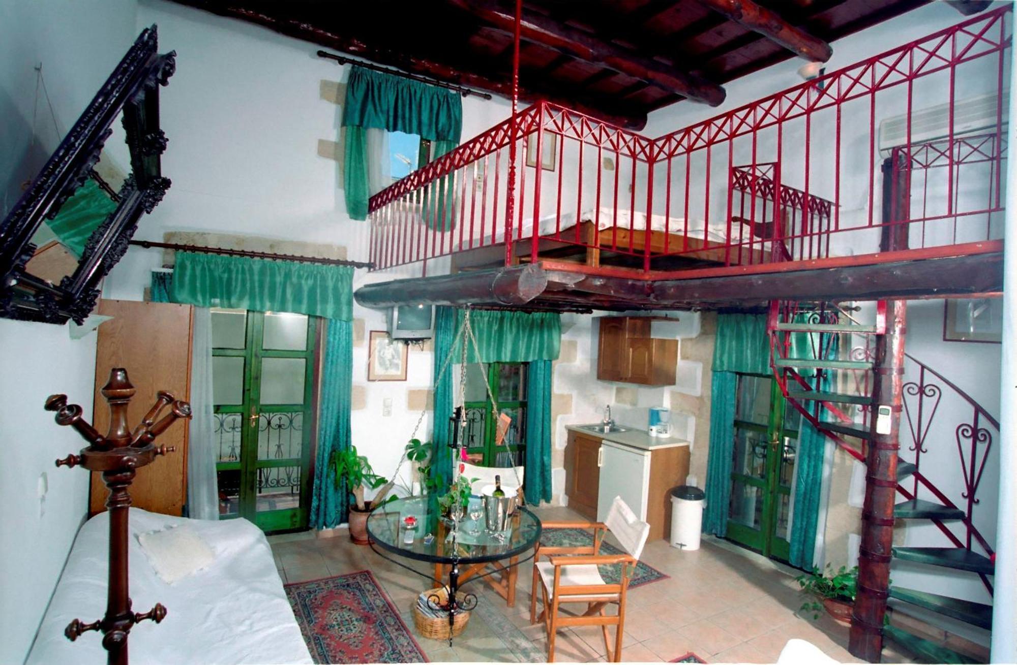 Apartment Ifigenia Lux Maisonette In Oldtown And In Theriso Vilage 14 Km Outside Of Chania